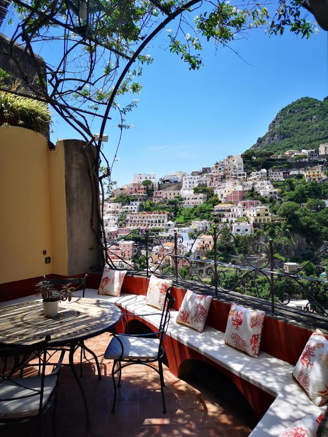 Casa Giulia - Sophisticated Apartment With View Positano Dış mekan fotoğraf